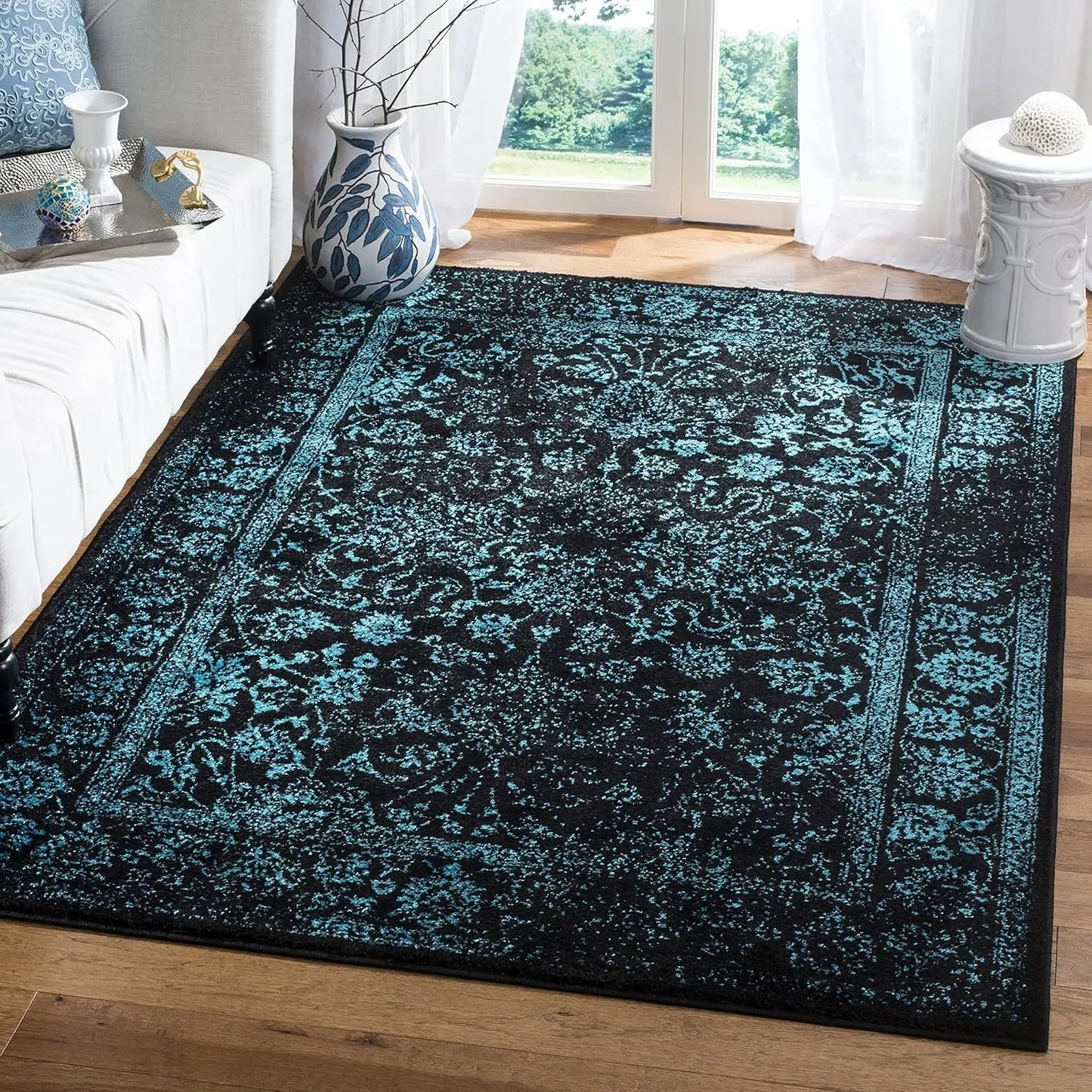 Accent Rugs