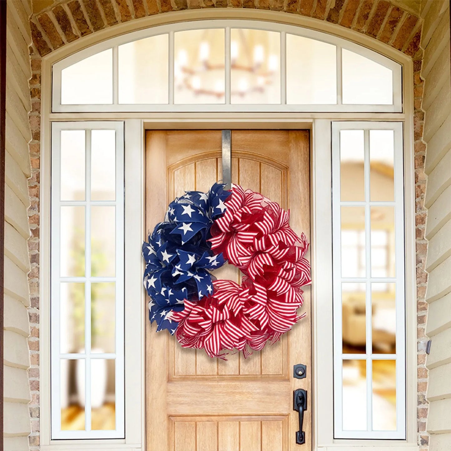 Hanging Patriotic Holiday Wreath